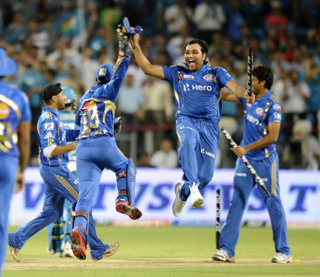 Mumbai Indians pips Pune Warriors at the post